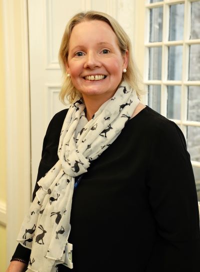Dearbháile Morris